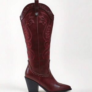 Chic Burgundy Embroidered Heeled Boots